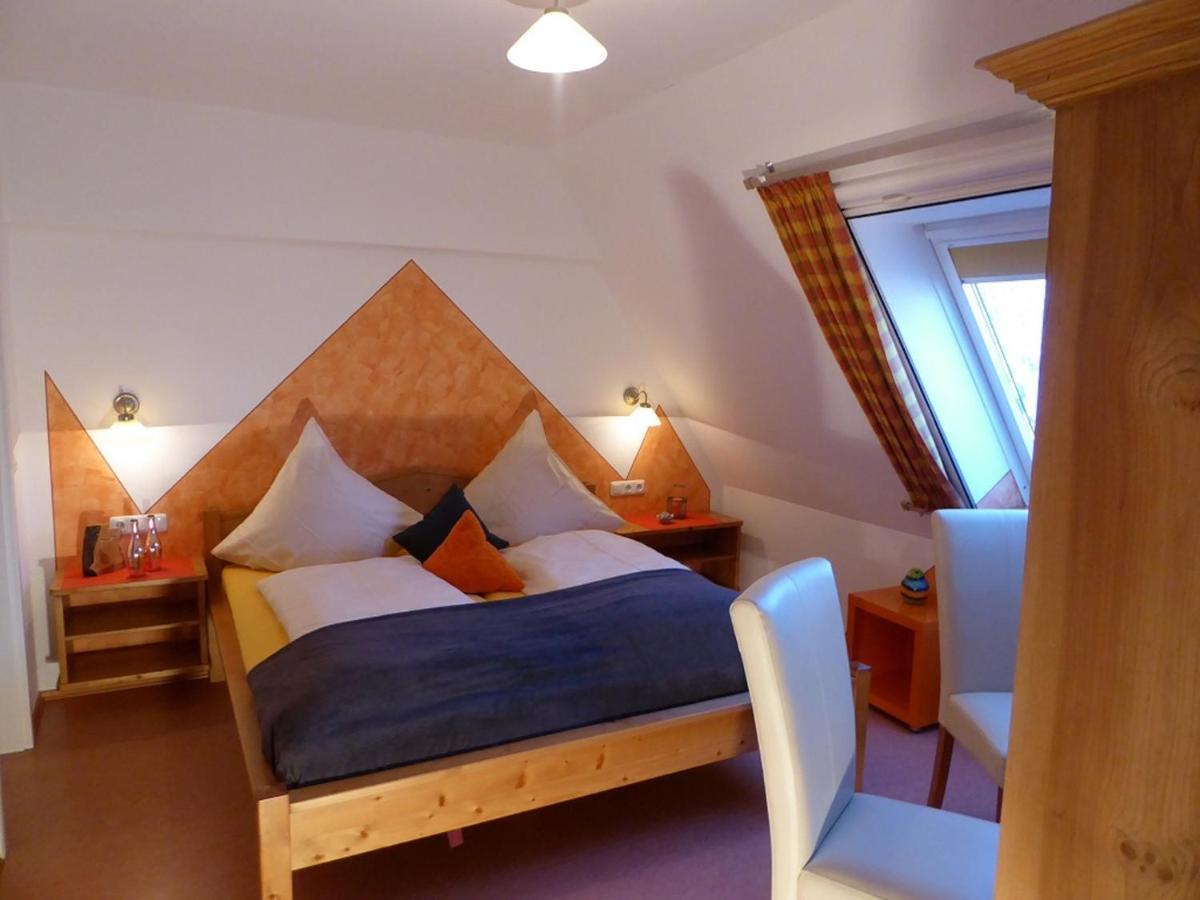 Pension Rosengaertchen Absberg Exterior photo